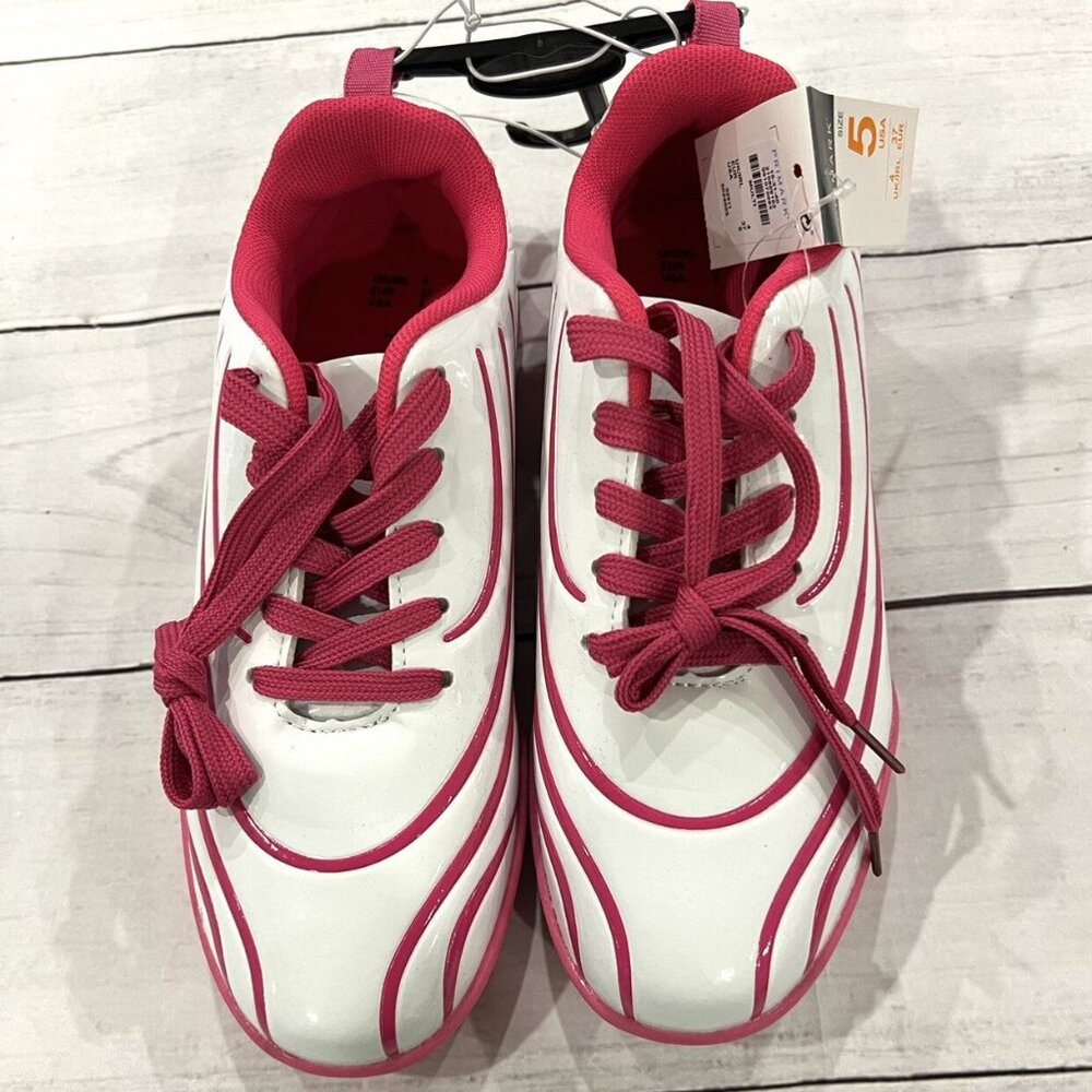 🆕NWT Primark Sneakers